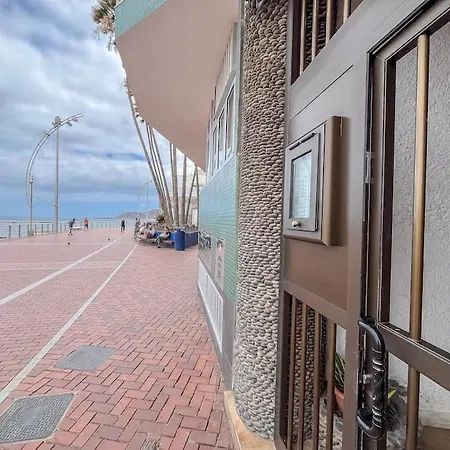 Estudio En Primera Linea De Playa Apartamento