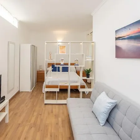 Apartamento Estudio En Primera Linea De Playa